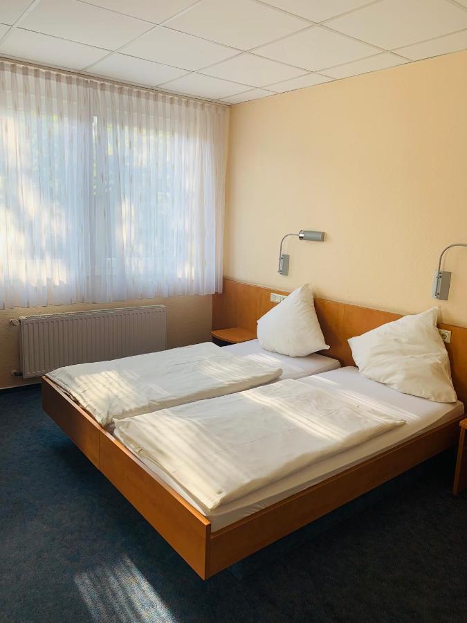 Hotel Montan Duisburg Exteriör bild